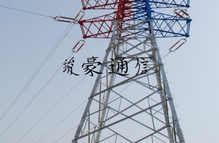 角鋼塔與管狀塔：各展其長的鋼鐵巨人